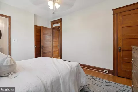 1920 38th St NW, Washington, DC 20007 photo 15