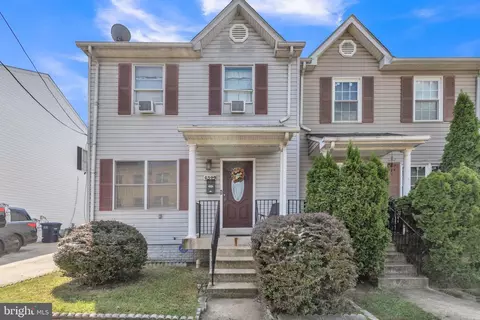 5349 Call Pl SE, Washington, DC 20019