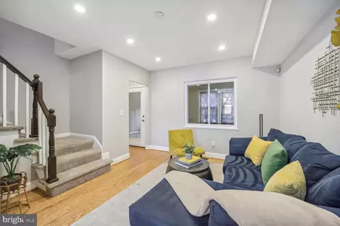 329 35th St NE, Washington, DC 20019 photo 4