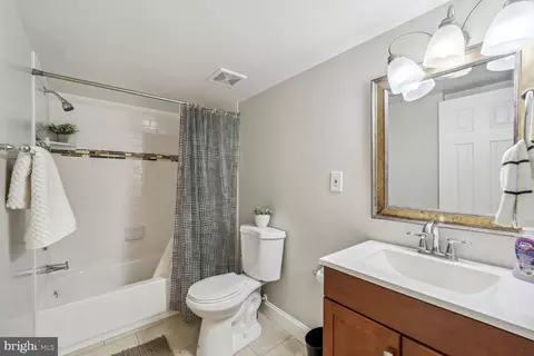 329 35th St NE, Washington, DC 20019 photo 17