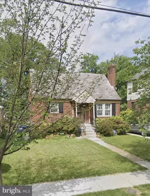 6740 2nd St NW, Washington, DC 20012