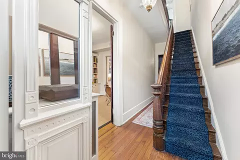 335 6th St SE, Washington, DC 20003 photo 5