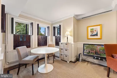 335 6th St SE, Washington, DC 20003 photo 42
