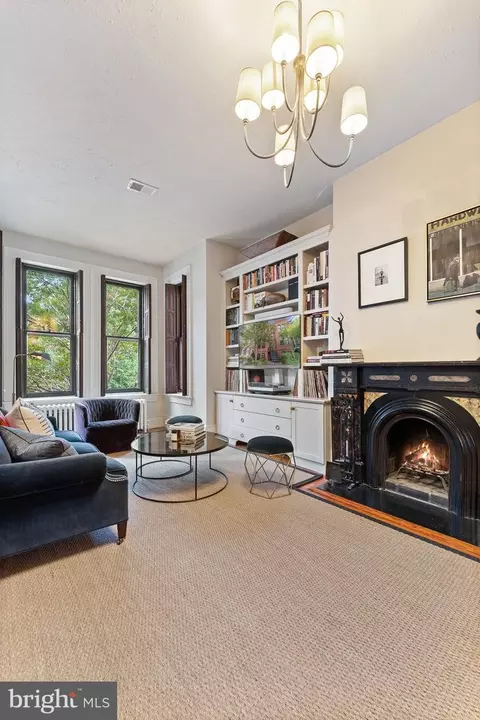 335 6th St SE, Washington, DC 20003 photo 11