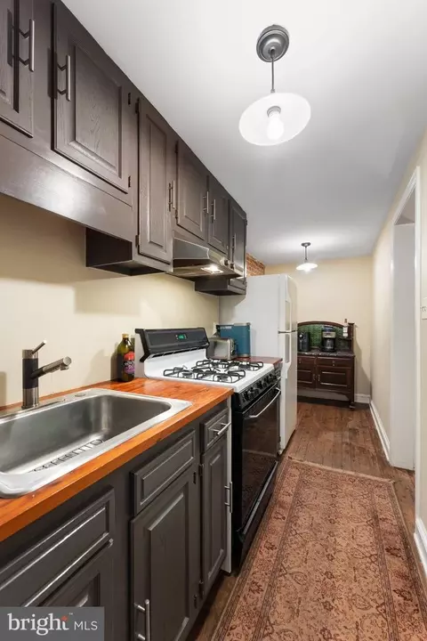 335 6th St SE, Washington, DC 20003 photo 45