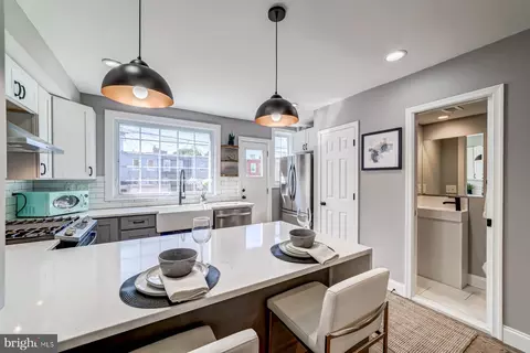 1737 Lang Pl NE, Washington, DC 20002 photo 11