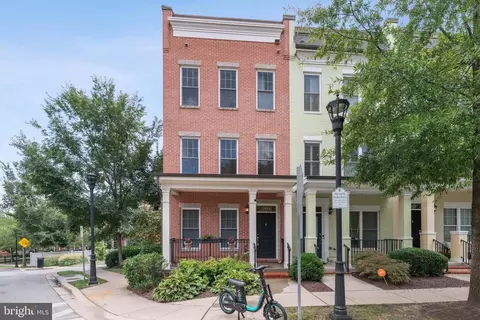 2925 Chancellors Way NE, Washington, DC 20017