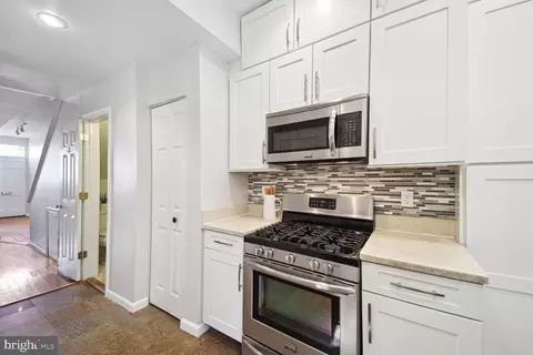 1327 Emerald St NE, Washington, DC 20002 photo 8