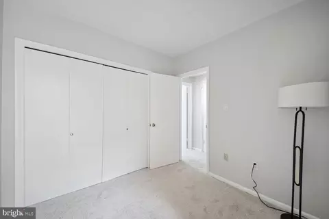 1327 Emerald St NE, Washington, DC 20002 photo 16