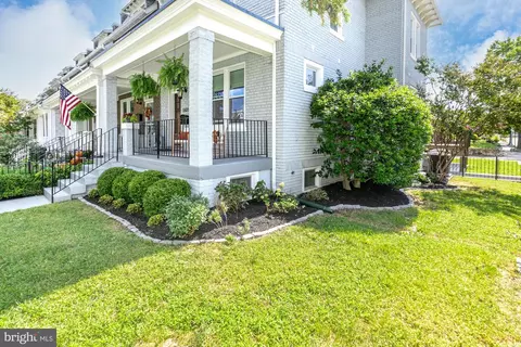 1601 D St NE, Washington, DC 20002
