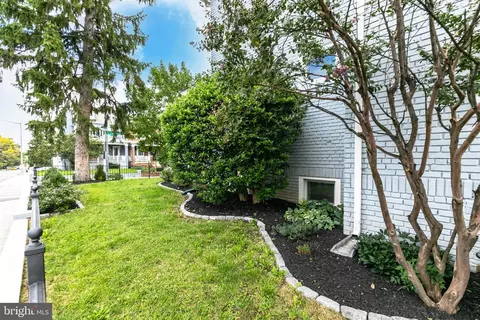 1601 D St NE, Washington, DC 20002 photo 38