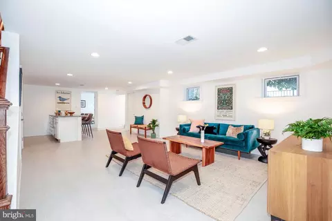 1601 D St NE, Washington, DC 20002 photo 28