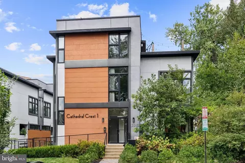 3915 Fulton St NW #2, Washington, DC 20007