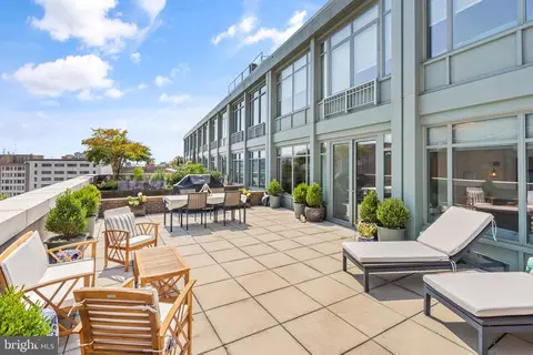 2425 L St NW #808, Washington, DC 20037