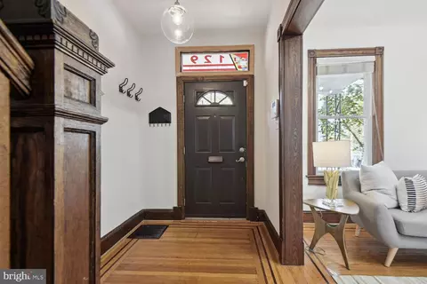 129 U St NE, Washington, DC 20002 photo 3