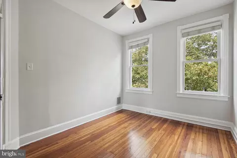 129 U St NE, Washington, DC 20002 photo 19
