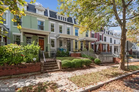 129 U St NE, Washington, DC 20002