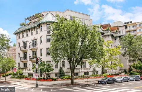 1882 Columbia Rd NW #404, Washington, DC 20009