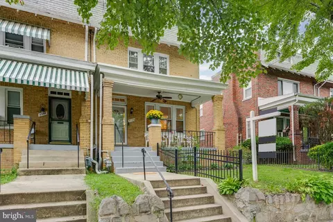 5720 3rd Pl NW, Washington, DC 20011
