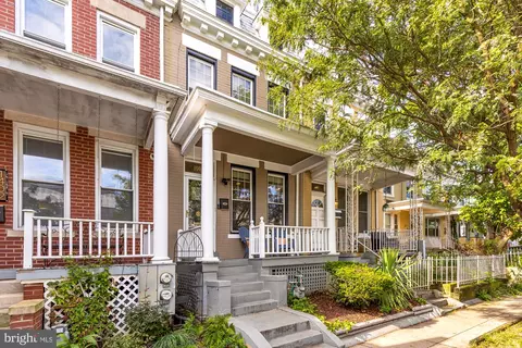 1404 Perry Pl NW, Washington, DC 20010