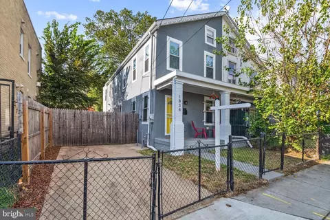 1834 Capitol Ave NE, Washington, DC 20002 photo 3