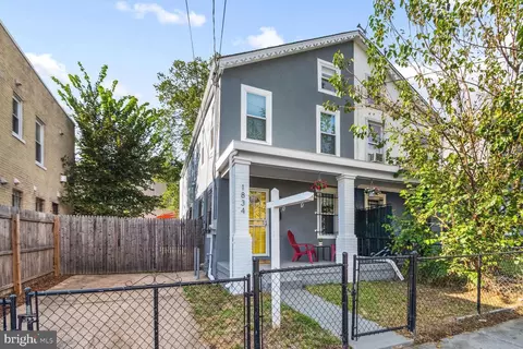 1834 Capitol Ave NE, Washington, DC 20002 photo 2