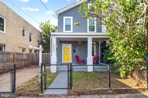 1834 Capitol Ave NE, Washington, DC 20002