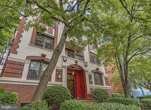 1495 Newton St NW #405, Washington, DC 20010