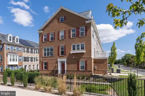 602 Totten Pl NE, Washington, DC 20017