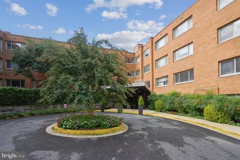 3900 Tunlaw Rd NW #517, Washington, DC 20007