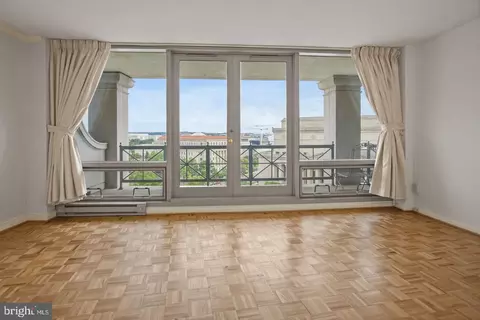 801 Pennsylvania Ave NW #1220, Washington, DC 20004