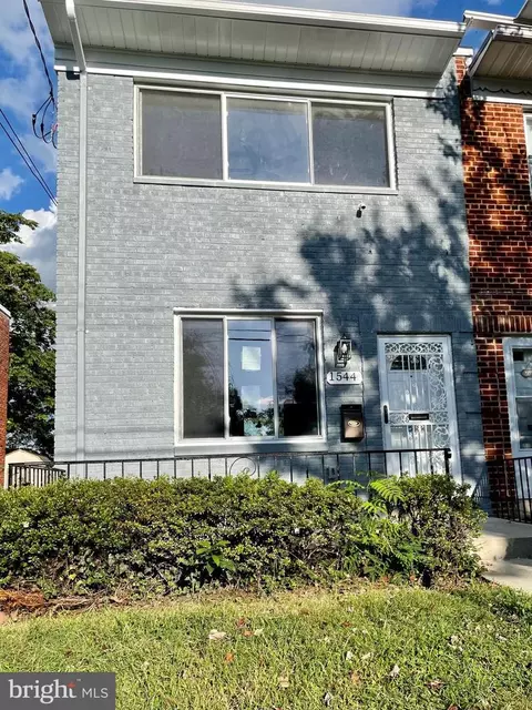 1544 41st St SE, Washington, DC 20020