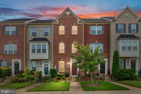 3809 Commodore Joshua Barney Dr NE, Washington, DC 20018