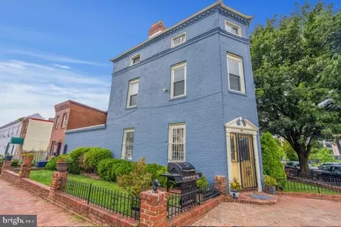 929 Potomac Ave SE, Washington, DC 20003 photo 3