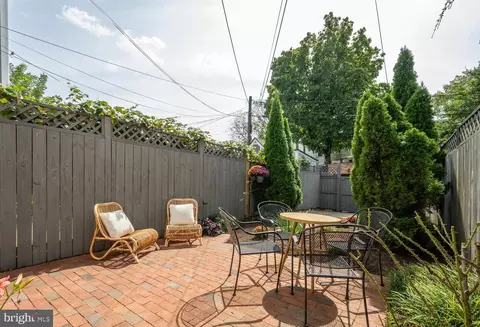 1121 C St NE, Washington, DC 20002 photo 17