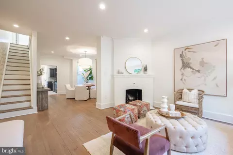 1121 C St NE, Washington, DC 20002 photo 3