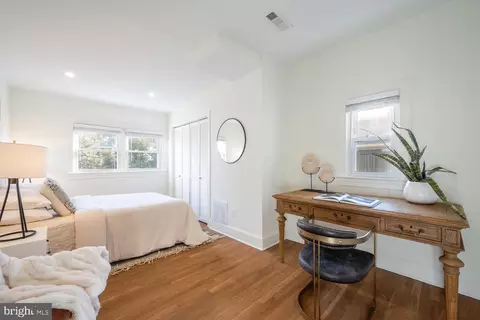 1121 C St NE, Washington, DC 20002 photo 35