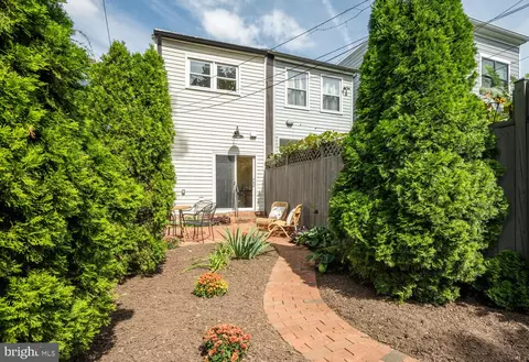 1121 C St NE, Washington, DC 20002 photo 21