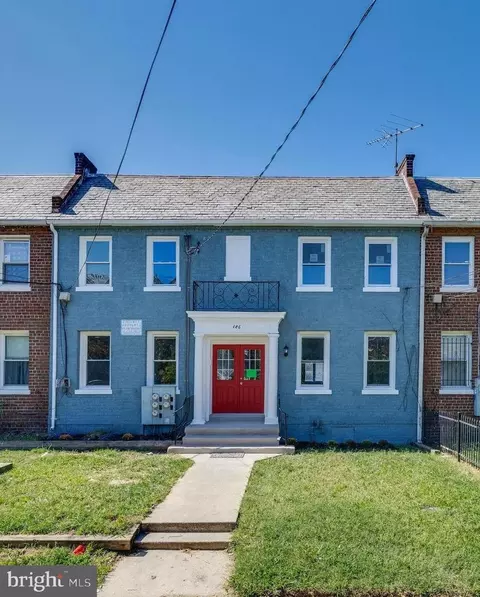 186 36th St NE, Washington, DC 20019