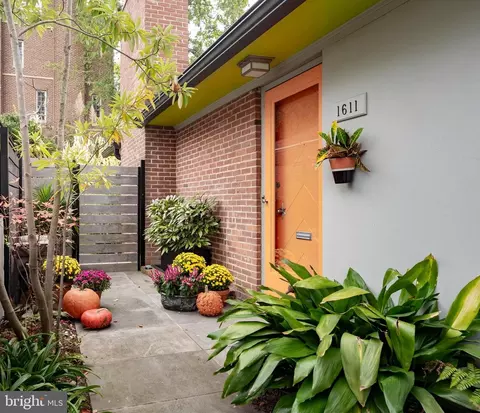1611 45th St NW, Washington, DC 20007 photo 3