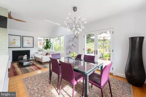 1611 45th St NW, Washington, DC 20007 photo 5