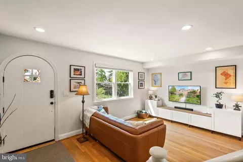 3121 18th St NE, Washington, DC 20018 photo 4