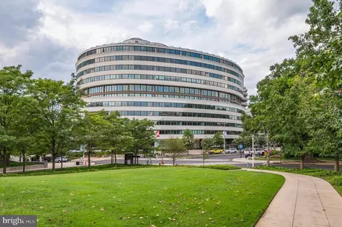 700 New Hampshire Ave NW #1212, Washington, DC 20037