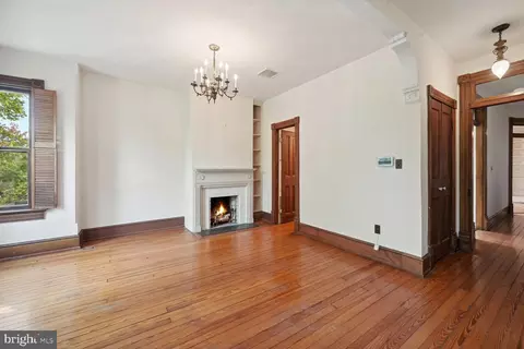319 9th St SE, Washington, DC 20003 photo 21