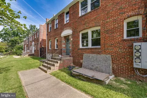 2908 2nd St SE, Washington, DC 20032