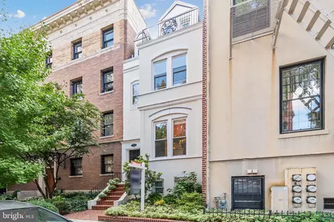 2034 Hillyer Pl NW, Washington, DC 20009