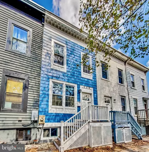909 Columbia Rd NW, Washington, DC 20001