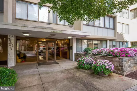 522 21st St NW #912, Washington, DC 20006