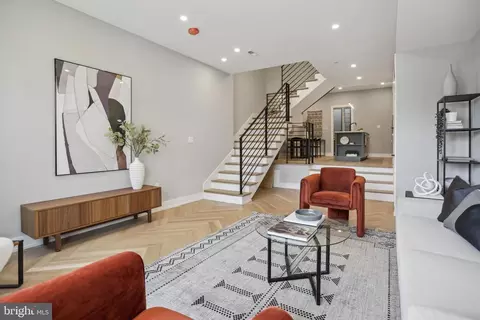 2029 3rd St NE #2, Washington, DC 20002