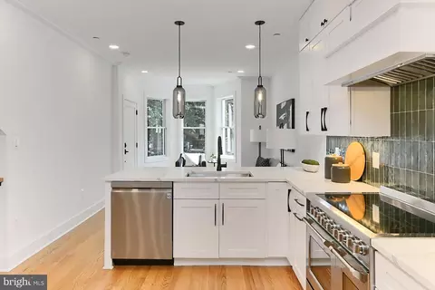 1034 5th St NE #1, Washington, DC 20002 photo 10